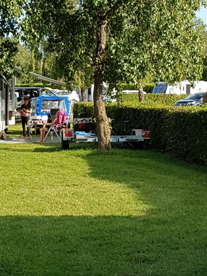 Hotel Aux Cygnes D'Opale Blangy-sur-Bresle Zewnętrze zdjęcie
